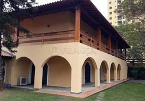 Foto 1 de Sobrado com 4 Quartos para alugar, 2600m² em Cidade Jardim, Jacareí