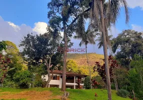 Foto 1 de Fazenda/Sítio com 4 Quartos à venda, 400m² em Santa Rosa, Teresópolis