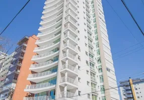 Foto 1 de Apartamento com 3 Quartos à venda, 202m² em Centro, Torres