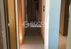 Foto 1 de Apartamento com 3 Quartos à venda, 86m² em Presidente Roosevelt, Uberlândia