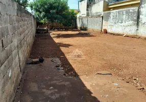 Foto 1 de Lote/Terreno para venda ou aluguel, 300m² em VILA VIRGINIA, Ribeirão Preto