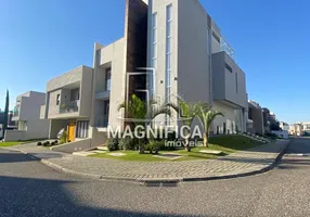 Foto 1 de Casa de Condomínio com 4 Quartos à venda, 327m² em Uberaba, Curitiba