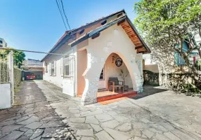 Foto 1 de Casa com 3 Quartos à venda, 299m² em Boa Vista, Porto Alegre