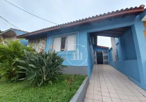 Foto 1 de Casa com 4 Quartos à venda, 157m² em Barreiros, São José