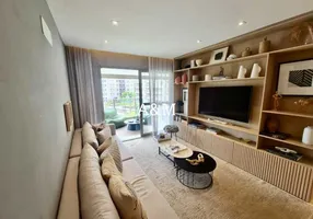 Foto 1 de Apartamento com 4 Quartos à venda, 121m² em Barra da Tijuca, Rio de Janeiro