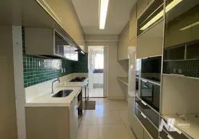 Foto 1 de Apartamento com 3 Quartos à venda, 119m² em Lagoa Nova, Natal