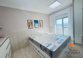 Foto 1 de Apartamento com 3 Quartos à venda, 146m² em Vila Guilhermina, Praia Grande