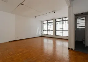 Foto 1 de Sala Comercial para alugar, 38m² em Liberdade, São Paulo