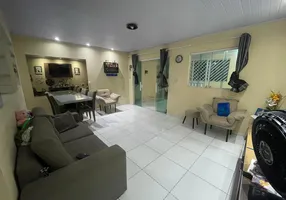 Foto 1 de Casa com 3 Quartos à venda, 250m² em Ibura, Recife