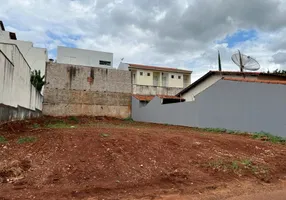 Foto 1 de Lote/Terreno à venda, 290m² em Morada da Colina, Uberlândia