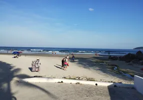 Foto 1 de Casa com 3 Quartos à venda, 150m² em Praia do Tombo, Guarujá