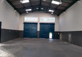 Foto 1 de Galpão/Depósito/Armazém para alugar, 300m² em Jardim Leocadia, Sorocaba