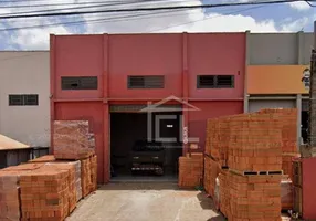 Foto 1 de Galpão/Depósito/Armazém à venda, 165m² em Jardim Padovani, Londrina