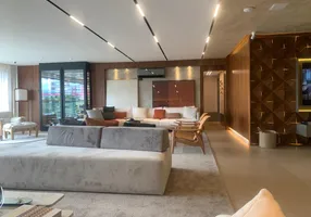 Foto 1 de Apartamento com 4 Quartos à venda, 252m² em Moema, São Paulo