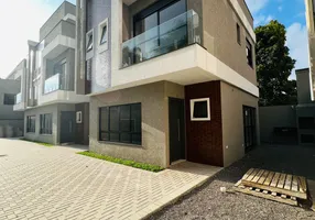 Foto 1 de Casa de Condomínio com 3 Quartos à venda, 169m² em Portão, Curitiba