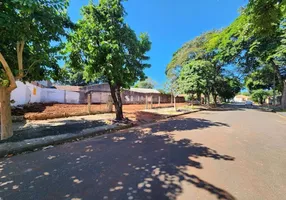 Foto 1 de Lote/Terreno à venda, 452m² em Vila Morangueira, Maringá