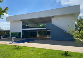 Foto 1 de Casa com 4 Quartos à venda, 330m² em Centro, Bela Vista de Goiás