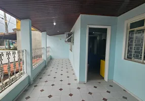Foto 1 de Casa de Condomínio com 4 Quartos à venda, 150m² em Porto Novo, São Gonçalo