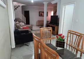 Foto 1 de Casa de Condomínio com 4 Quartos à venda, 188m² em Parque Rincao, Cotia