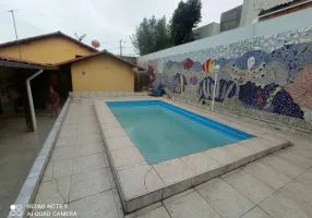 Foto 1 de Casa com 4 Quartos à venda, 360m² em Santa Helena, Contagem