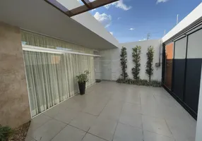 Foto 1 de Casa com 4 Quartos para alugar, 208m² em Jardim Estoril, Bauru