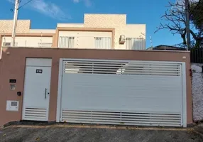 Foto 1 de Sobrado com 3 Quartos à venda, 140m² em Vila Boa Vista, Barueri