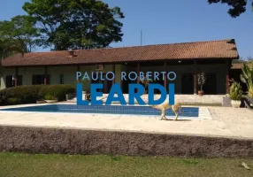 Foto 1 de Fazenda/Sítio com 4 Quartos à venda, 400m² em Ouro Fino, Santa Isabel