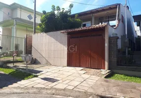 Foto 1 de Casa com 3 Quartos à venda, 191m² em Vila Nova, Porto Alegre