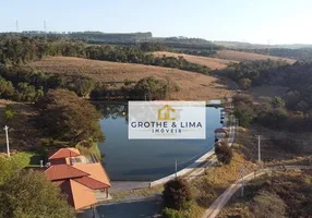 Foto 1 de Fazenda/Sítio à venda, 100m² em Area Rural de Sao Carlos, São Carlos