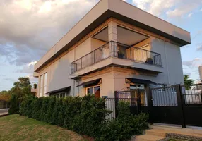 Foto 1 de Casa de Condomínio com 5 Quartos à venda, 480m² em Swiss Park, São Carlos