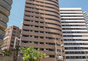 Foto 1 de Apartamento com 3 Quartos à venda, 210m² em Meireles, Fortaleza