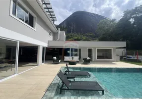 Foto 1 de Casa de Condomínio com 4 Quartos à venda, 380m² em Vale dos Pinheiros, Nova Friburgo