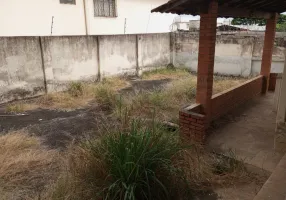 Foto 1 de Casa com 4 Quartos à venda, 200m² em Prado, Belo Horizonte