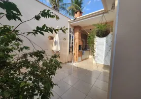 Foto 1 de Casa com 3 Quartos à venda, 120m² em Jardim Santa Rosa , Jaú