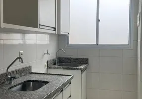 Foto 1 de Apartamento com 2 Quartos à venda, 43m² em Gleba Ribeirao Limeiro, Londrina