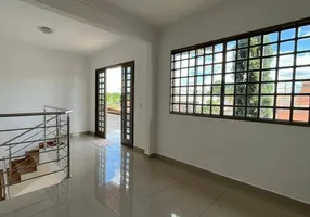 Foto 1 de Sobrado com 3 Quartos à venda, 219m² em Residencial Vale do Araguaia , Goiânia