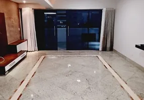 Foto 1 de Apartamento com 3 Quartos à venda, 165m² em Cremação, Belém