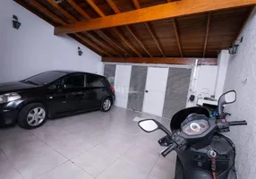 Foto 1 de Casa com 3 Quartos para venda ou aluguel, 132m² em Piracangagua, Taubaté