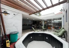 Foto 1 de Apartamento com 2 Quartos à venda, 140m² em Itapoã, Belo Horizonte