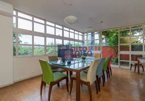 Foto 1 de Casa com 4 Quartos para venda ou aluguel, 400m² em Pacaembu, São Paulo