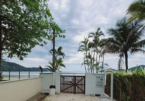 Foto 1 de Casa com 5 Quartos à venda, 257m² em Praia da Enseada, Ubatuba