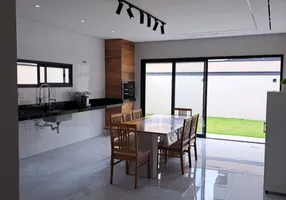 Foto 1 de Casa de Condomínio com 3 Quartos para venda ou aluguel, 147m² em Condominio Terras do Vale, Caçapava