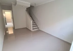 Foto 1 de Casa de Condomínio com 2 Quartos para alugar, 62m² em Canto do Forte, Praia Grande