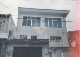 Foto 1 de Sobrado com 3 Quartos à venda, 160m² em Santana, São Paulo