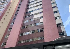 Foto 1 de Apartamento com 2 Quartos à venda, 70m² em Costa Azul, Salvador