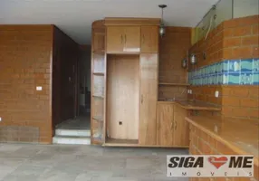 Foto 1 de Sobrado com 5 Quartos para venda ou aluguel, 514m² em Jardim Leonor, São Paulo