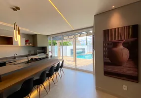 Foto 1 de Casa de Condomínio com 4 Quartos à venda, 300m² em JARDIM DOS LAGOS, Indaiatuba