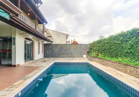 Foto 1 de Casa com 3 Quartos à venda, 330m² em Morumbi, São Paulo