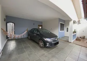 Foto 1 de Casa com 3 Quartos à venda, 189m² em Jardim Santa Paula, São Carlos