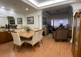 Foto 1 de Apartamento com 3 Quartos à venda, 315m² em Praia da Costa, Vila Velha